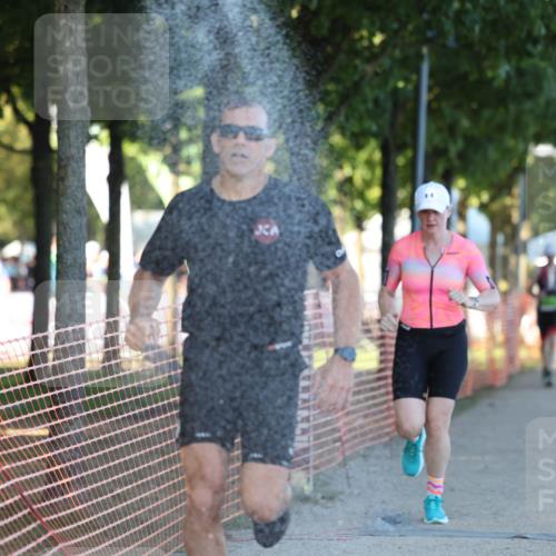 07.09.2025 - 19. Norderstedt Triathlon Michael Strokosch http://msf.ph/oto/8819904 07.09.2025 16:49:06 Laufen 882, 914, 1448, 1574 meine-sportfotos.de