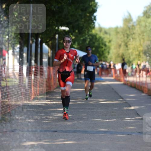 07.09.2025 - 19. Norderstedt Triathlon Michael Strokosch http://msf.ph/oto/8819969 07.09.2025 15:48:32 Laufen 382, 1404 meine-sportfotos.de