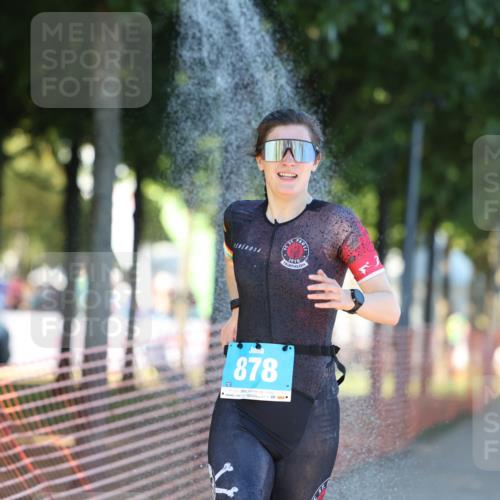 07.09.2025 - 19. Norderstedt Triathlon Michael Strokosch http://msf.ph/oto/8820024 07.09.2025 16:49:37 Laufen 425, 878, 933, 1058, 1096 meine-sportfotos.de
