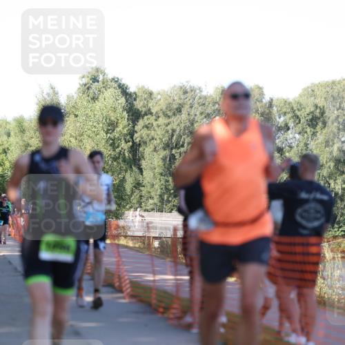 07.09.2025 - 19. Norderstedt Triathlon Michael Strokosch http://msf.ph/oto/8820034 07.09.2025 16:49:44 Laufen 376, 883, 933, 1058, 1096, 1417, 1607 meine-sportfotos.de