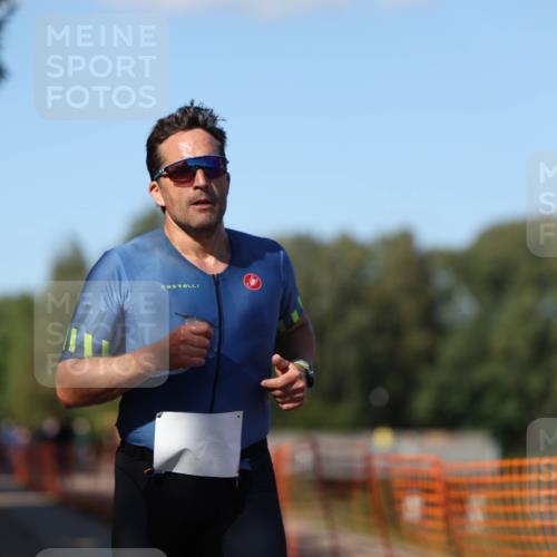 07.09.2025 - 19. Norderstedt Triathlon Michael Strokosch http://msf.ph/oto/8820049 07.09.2025 15:48:40 Laufen 382 meine-sportfotos.de