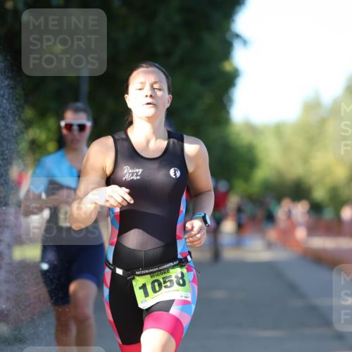 07.09.2025 - 19. Norderstedt Triathlon Michael Strokosch http://msf.ph/oto/8820053 07.09.2025 16:49:47 Laufen 376, 883, 933, 1058, 1096, 1417, 1585, 1607 meine-sportfotos.de