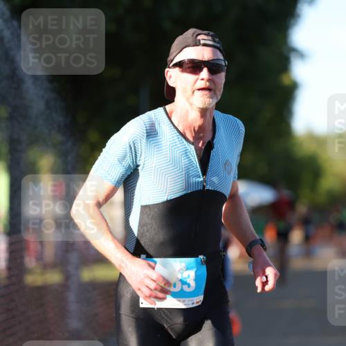 07.09.2025 - 19. Norderstedt Triathlon Michael Strokosch http://msf.ph/oto/8820061 07.09.2025 16:49:49 Laufen 376, 883, 1058, 1417, 1585, 1607 meine-sportfotos.de