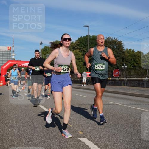 07.09.2025 - BARMER Alsterlauf Yannick Fuchs http://msf.ph/oto/8820083 07.09.2025 09:44:44 Laufen 8118, 4015, 4827, 2010, 2508, 420 meine-sportfotos.de