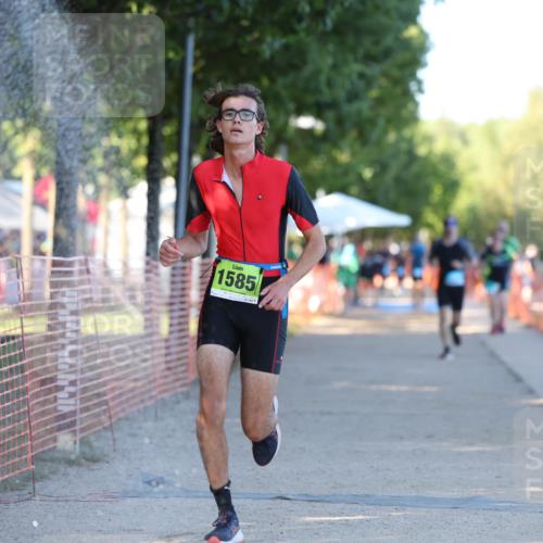 07.09.2025 - 19. Norderstedt Triathlon Michael Strokosch http://msf.ph/oto/8820093 07.09.2025 16:49:55 Laufen 1472, 1585 meine-sportfotos.de