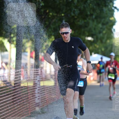 07.09.2025 - 19. Norderstedt Triathlon Michael Strokosch http://msf.ph/oto/8820135 07.09.2025 16:50:33 Laufen 372, 1061 meine-sportfotos.de
