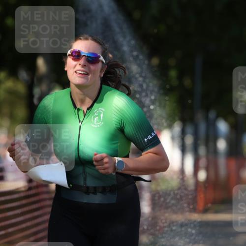 07.09.2025 - 19. Norderstedt Triathlon Michael Strokosch http://msf.ph/oto/8820142 07.09.2025 15:49:21 Laufen 407, 475, 968, 1495 meine-sportfotos.de