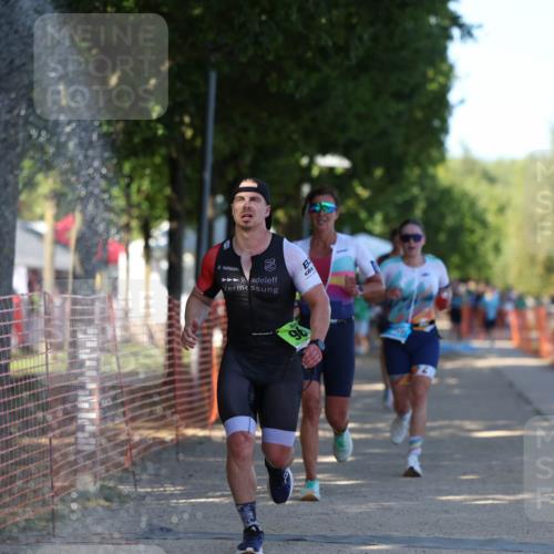07.09.2025 - 19. Norderstedt Triathlon Michael Strokosch http://msf.ph/oto/8820153 07.09.2025 15:49:26 Laufen 407, 438, 475, 968 meine-sportfotos.de