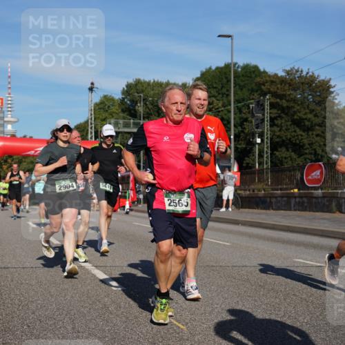 07.09.2025 - BARMER Alsterlauf Yannick Fuchs http://msf.ph/oto/8820205 07.09.2025 09:44:50 Laufen 8089, 2549, 2904, 59, 5619, 2565, 3029 meine-sportfotos.de
