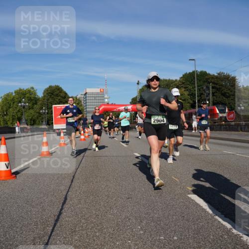 07.09.2025 - BARMER Alsterlauf Yannick Fuchs http://msf.ph/oto/8820238 07.09.2025 09:44:51 Laufen 8089, 2904, 5619, 8290, 648 meine-sportfotos.de