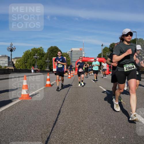 07.09.2025 - BARMER Alsterlauf Yannick Fuchs http://msf.ph/oto/8820245 07.09.2025 09:44:51 Laufen 8089, 2549, 2904 meine-sportfotos.de