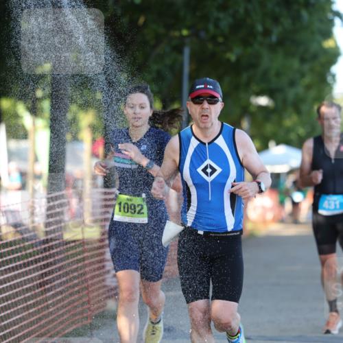 07.09.2025 - 19. Norderstedt Triathlon Michael Strokosch http://msf.ph/oto/8820264 07.09.2025 16:51:36 Laufen 1092, 1567 meine-sportfotos.de