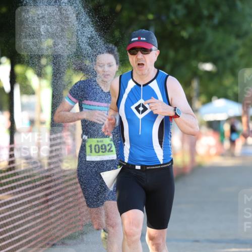 07.09.2025 - 19. Norderstedt Triathlon Michael Strokosch http://msf.ph/oto/8820268 07.09.2025 16:51:37 Laufen 1092, 1567 meine-sportfotos.de
