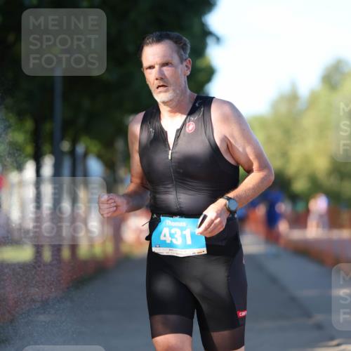 07.09.2025 - 19. Norderstedt Triathlon Michael Strokosch http://msf.ph/oto/8820276 07.09.2025 16:51:38 Laufen 1092, 1567 meine-sportfotos.de