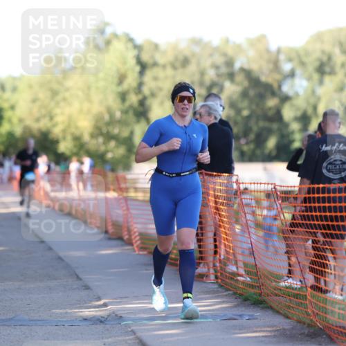 07.09.2025 - 19. Norderstedt Triathlon Michael Strokosch http://msf.ph/oto/8820284 07.09.2025 16:51:48 Laufen 1446, 1454 meine-sportfotos.de