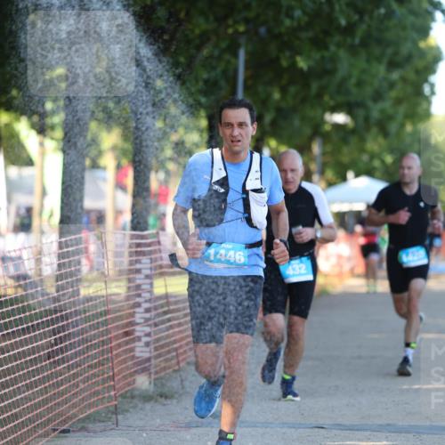 07.09.2025 - 19. Norderstedt Triathlon Michael Strokosch http://msf.ph/oto/8820315 07.09.2025 16:51:55 Laufen 432, 1420, 1446 meine-sportfotos.de