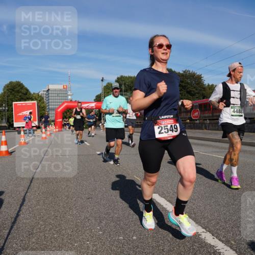 07.09.2025 - BARMER Alsterlauf Yannick Fuchs http://msf.ph/oto/8820321 07.09.2025 09:44:53 Laufen 2549, 4488 meine-sportfotos.de