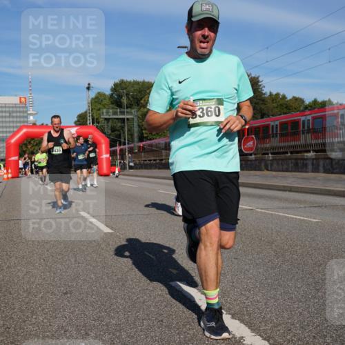 07.09.2025 - BARMER Alsterlauf Yannick Fuchs http://msf.ph/oto/8820332 07.09.2025 09:44:54 Laufen 439, 360 meine-sportfotos.de