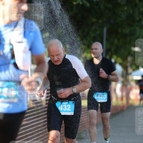 07.09.2025 - 19. Norderstedt Triathlon Michael Strokosch http://msf.ph/oto/8820333 07.09.2025 16:51:58 Laufen 432, 1420, 1446 meine-sportfotos.de