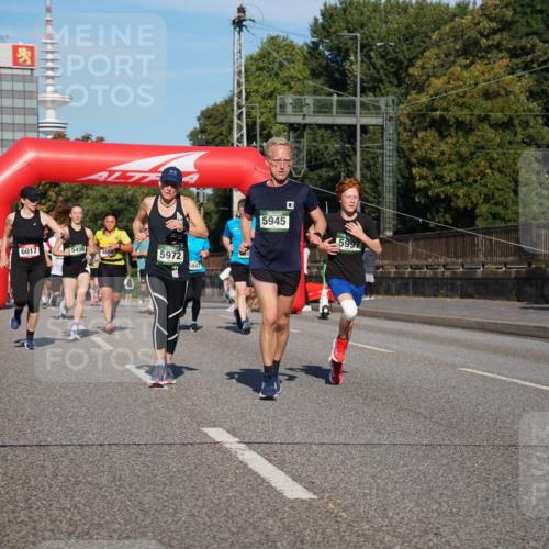 07.09.2025 - BARMER Alsterlauf Yannick Fuchs http://msf.ph/oto/8820420 07.09.2025 09:45:01 Laufen 6017, 5456, 5972, 5947, 5945, 5997, 76 meine-sportfotos.de