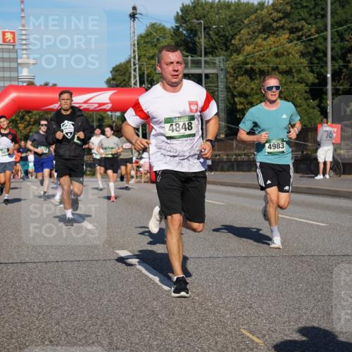 07.09.2025 - BARMER Alsterlauf Yannick Fuchs http://msf.ph/oto/8820529 07.09.2025 09:45:07 Laufen 4848, 4983 meine-sportfotos.de