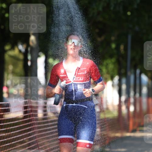 07.09.2025 - 19. Norderstedt Triathlon Michael Strokosch http://msf.ph/oto/8820577 07.09.2025 15:51:07 Laufen 1498 meine-sportfotos.de