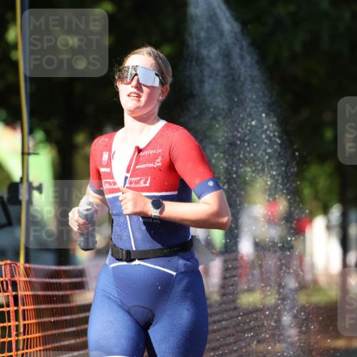 07.09.2025 - 19. Norderstedt Triathlon Michael Strokosch http://msf.ph/oto/8820585 07.09.2025 15:51:07 Laufen 1498 meine-sportfotos.de