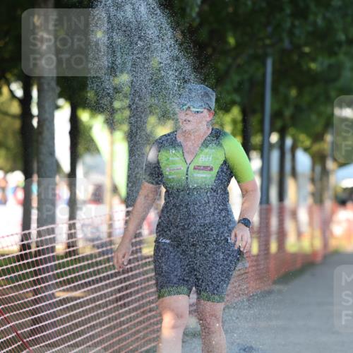 07.09.2025 - 19. Norderstedt Triathlon Michael Strokosch http://msf.ph/oto/8820586 07.09.2025 16:53:48 Laufen 405, 454, 1083 meine-sportfotos.de