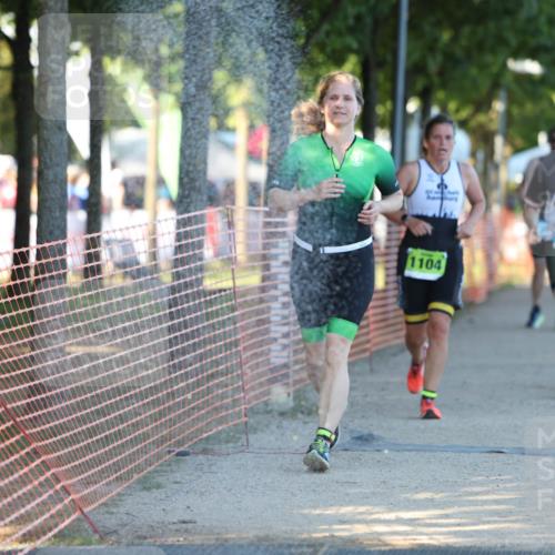 07.09.2025 - 19. Norderstedt Triathlon Michael Strokosch http://msf.ph/oto/8820620 07.09.2025 16:54:04 Laufen 466, 1104, 1473 meine-sportfotos.de
