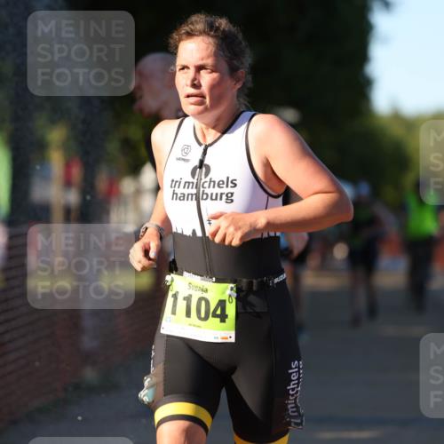 07.09.2025 - 19. Norderstedt Triathlon Michael Strokosch http://msf.ph/oto/8820634 07.09.2025 16:54:07 Laufen 466, 871, 1104, 1473 meine-sportfotos.de