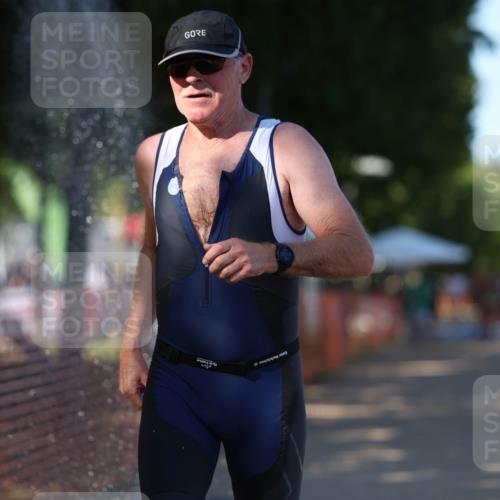 07.09.2025 - 19. Norderstedt Triathlon Michael Strokosch http://msf.ph/oto/8820645 07.09.2025 15:51:22 Laufen 917 meine-sportfotos.de
