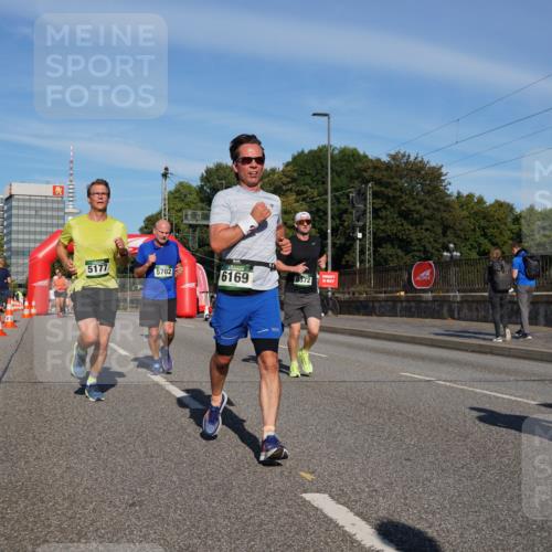 07.09.2025 - BARMER Alsterlauf Yannick Fuchs http://msf.ph/oto/8820646 07.09.2025 09:45:14 Laufen 5177, 5702, 6169, 8372 meine-sportfotos.de