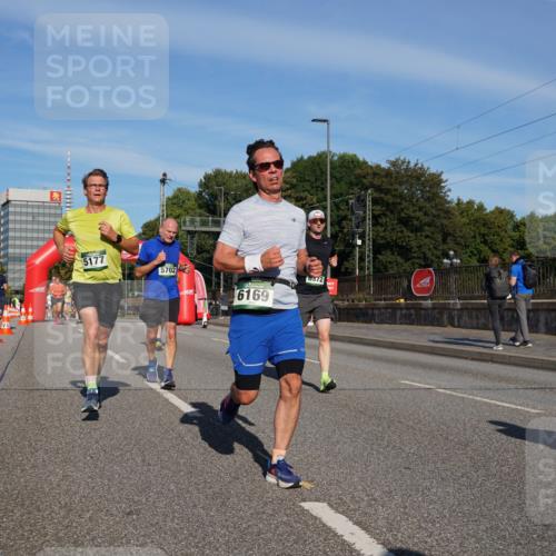 07.09.2025 - BARMER Alsterlauf Yannick Fuchs http://msf.ph/oto/8820652 07.09.2025 09:45:14 Laufen 5177, 5702, 6169, 8372, 577 meine-sportfotos.de
