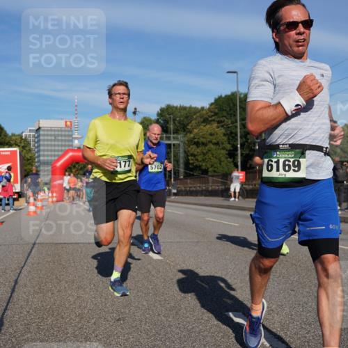 07.09.2025 - BARMER Alsterlauf Yannick Fuchs http://msf.ph/oto/8820670 07.09.2025 09:45:14 Laufen 177, 5702, 36, 6169 meine-sportfotos.de