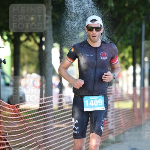07.09.2025 - 19. Norderstedt Triathlon Michael Strokosch http://msf.ph/oto/8820687 07.09.2025 16:54:25 Laufen 873, 1409 meine-sportfotos.de