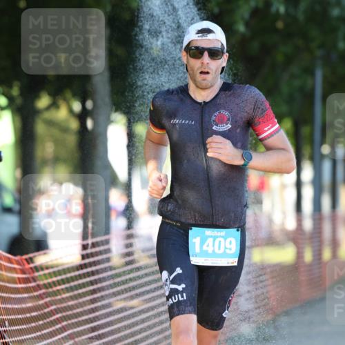 07.09.2025 - 19. Norderstedt Triathlon Michael Strokosch http://msf.ph/oto/8820689 07.09.2025 16:54:26 Laufen 873, 1409 meine-sportfotos.de