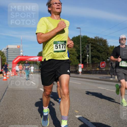 07.09.2025 - BARMER Alsterlauf Yannick Fuchs http://msf.ph/oto/8820690 07.09.2025 09:45:15 Laufen 5177, 8372 meine-sportfotos.de