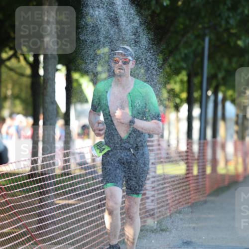 07.09.2025 - 19. Norderstedt Triathlon Michael Strokosch http://msf.ph/oto/8820697 07.09.2025 16:54:35 Laufen 1405, 1557 meine-sportfotos.de
