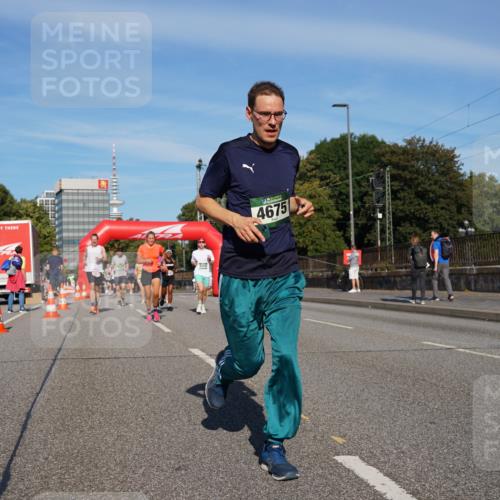 07.09.2025 - BARMER Alsterlauf Yannick Fuchs http://msf.ph/oto/8820739 07.09.2025 09:45:19 Laufen 4675 meine-sportfotos.de