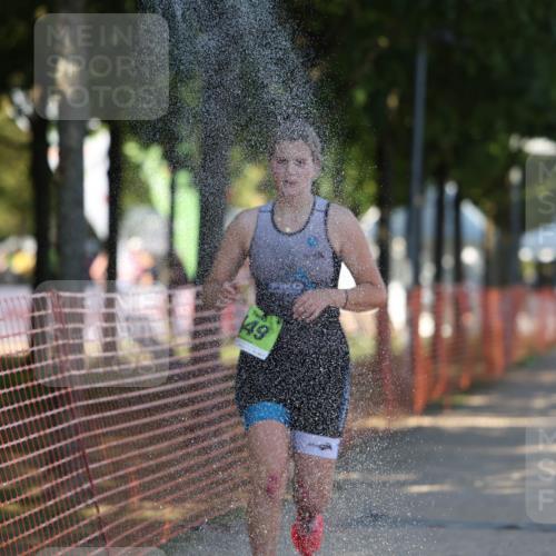 07.09.2025 - 19. Norderstedt Triathlon Michael Strokosch http://msf.ph/oto/8820820 07.09.2025 15:52:09 Laufen 440, 449 meine-sportfotos.de
