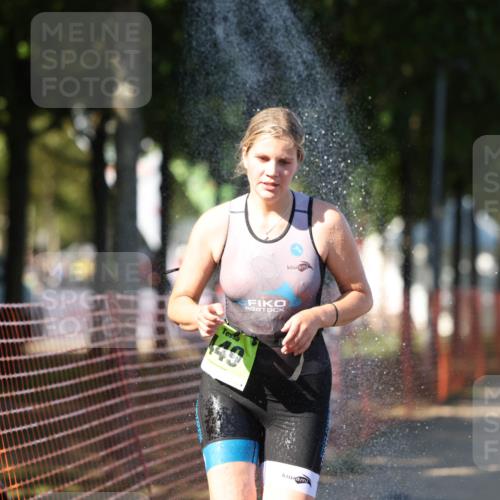 07.09.2025 - 19. Norderstedt Triathlon Michael Strokosch http://msf.ph/oto/8820834 07.09.2025 15:52:10 Laufen 440, 449, 1494 meine-sportfotos.de