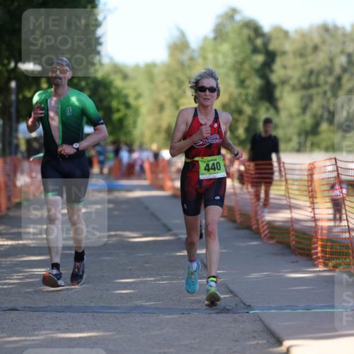 07.09.2025 - 19. Norderstedt Triathlon Michael Strokosch http://msf.ph/oto/8820863 07.09.2025 15:52:16 Laufen 440, 463, 1494 meine-sportfotos.de