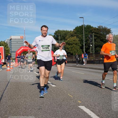 07.09.2025 - BARMER Alsterlauf Yannick Fuchs http://msf.ph/oto/8820915 07.09.2025 09:45:28 Laufen 4257, 5205, 4604, 5741 meine-sportfotos.de