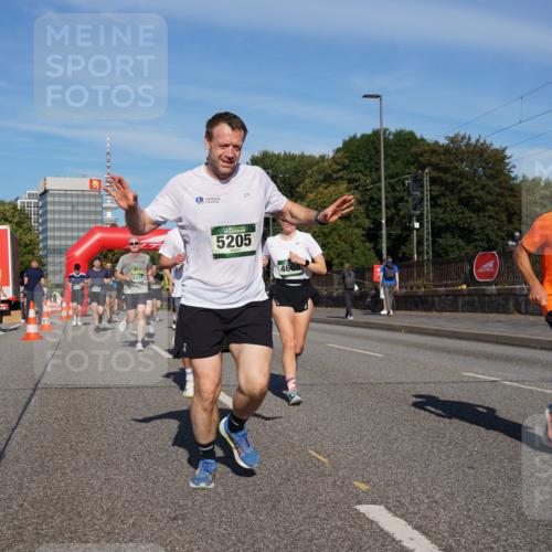 07.09.2025 - BARMER Alsterlauf Yannick Fuchs http://msf.ph/oto/8820922 07.09.2025 09:45:28 Laufen 4257, 5205, 5741 meine-sportfotos.de
