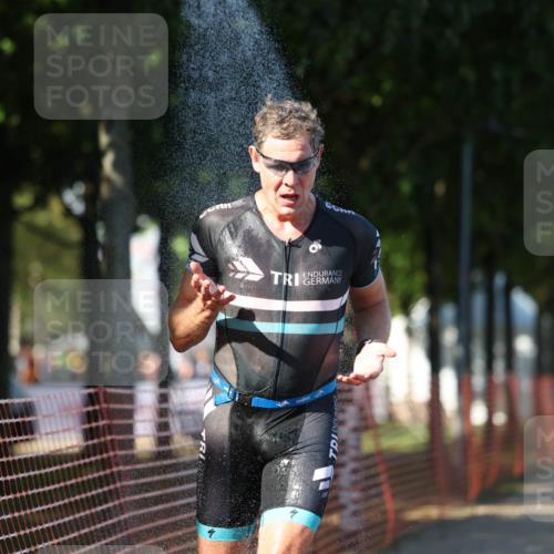07.09.2025 - 19. Norderstedt Triathlon Michael Strokosch http://msf.ph/oto/8821028 07.09.2025 15:53:38 Laufen 1484 meine-sportfotos.de