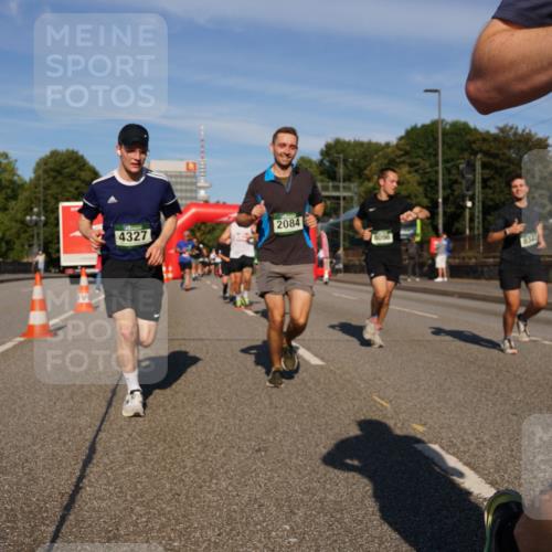 07.09.2025 - BARMER Alsterlauf Yannick Fuchs http://msf.ph/oto/8821031 07.09.2025 09:45:34 Laufen 4327, 2084, 834 meine-sportfotos.de
