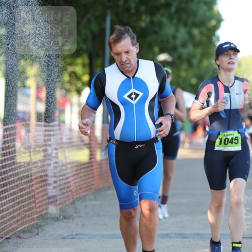 07.09.2025 - 19. Norderstedt Triathlon Michael Strokosch http://msf.ph/oto/8821061 07.09.2025 16:59:32 Laufen 890, 923, 1045, 1568 meine-sportfotos.de