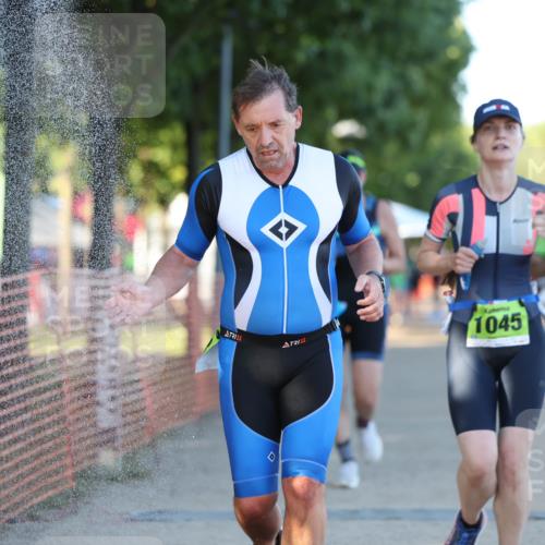 07.09.2025 - 19. Norderstedt Triathlon Michael Strokosch http://msf.ph/oto/8821064 07.09.2025 16:59:32 Laufen 890, 923, 1045, 1568 meine-sportfotos.de