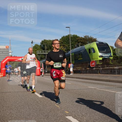 07.09.2025 - BARMER Alsterlauf Yannick Fuchs http://msf.ph/oto/8821068 07.09.2025 09:45:35 Laufen 6127, 5156, 4739, 36, 8096 meine-sportfotos.de