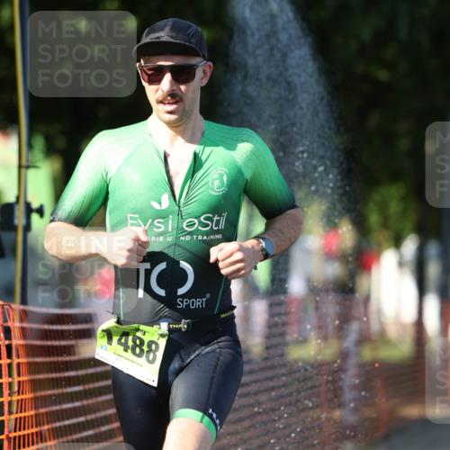 07.09.2025 - 19. Norderstedt Triathlon Michael Strokosch http://msf.ph/oto/8821097 07.09.2025 15:54:13 Laufen 1488 meine-sportfotos.de